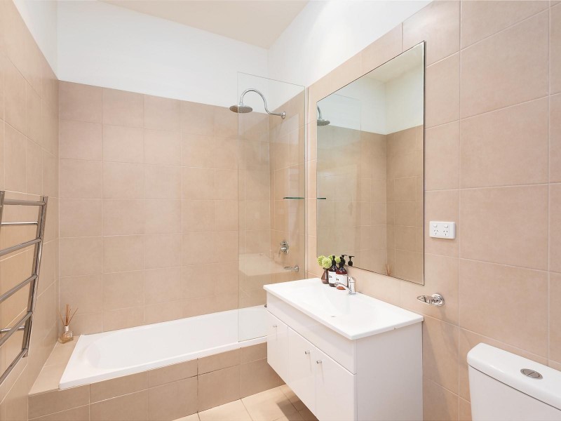 60 Cleary Street, Hamilton NSW 2303