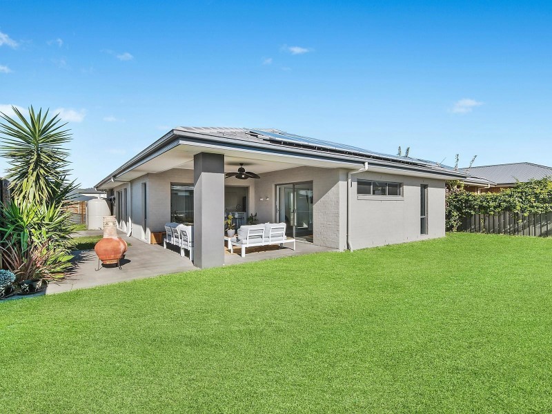 19 Plover Street, Fern Bay NSW 2295