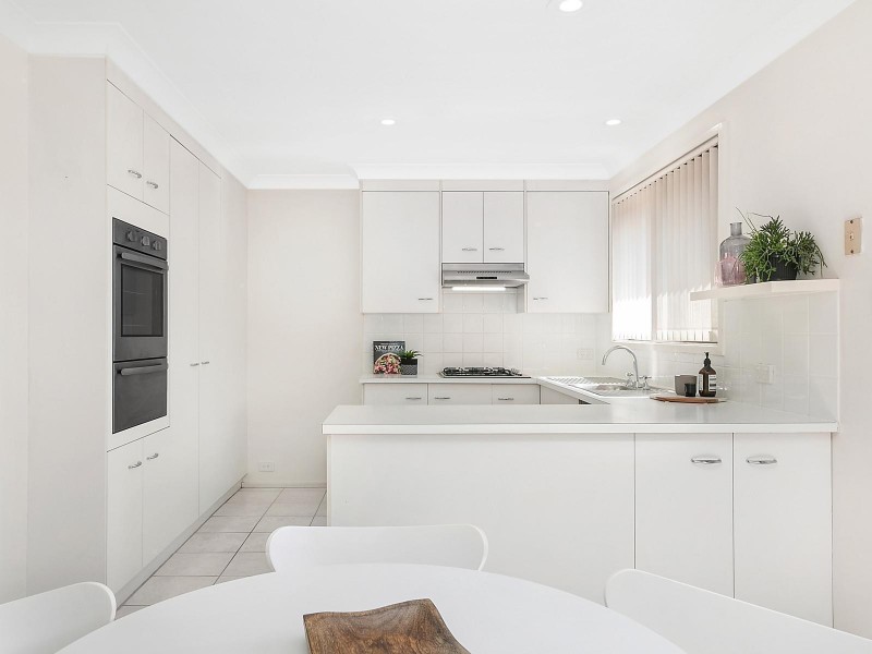 2/13-15 Selwyn Street, Merewether NSW 2291