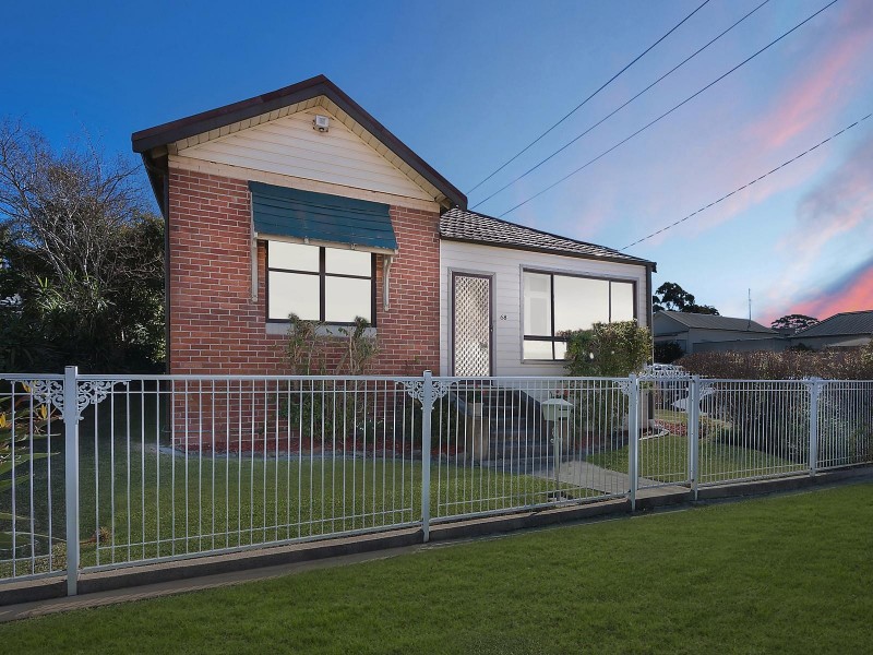 68 Bailey Street, Adamstown NSW 2289