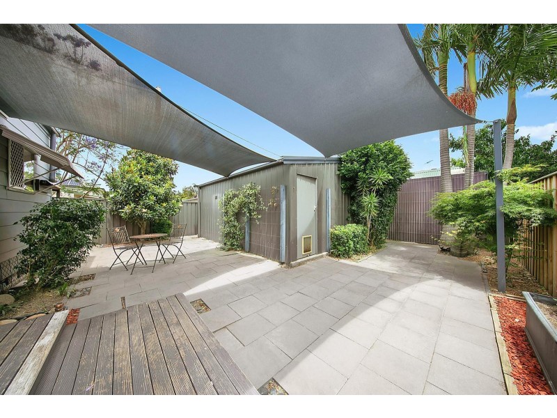 34 Greaves Street, Mayfield East NSW 2304