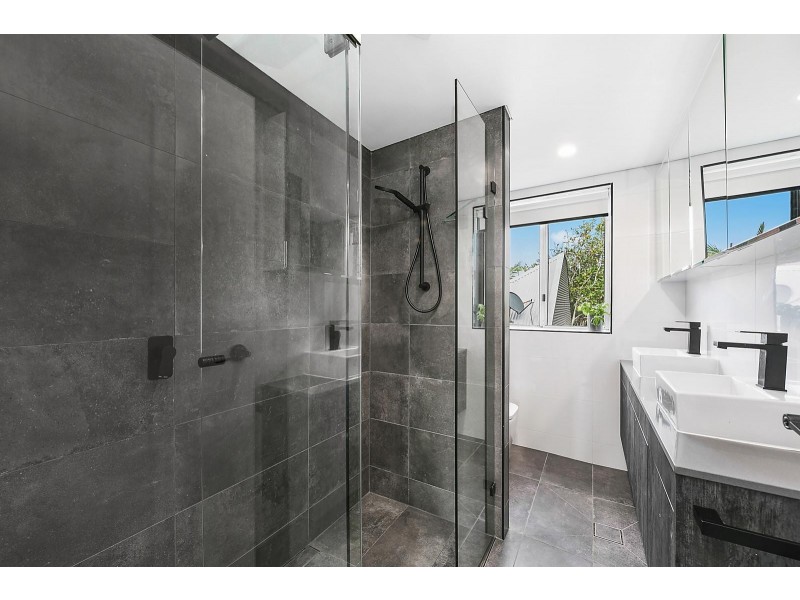 2/7-9 Rowlands Street, Merewether NSW 2291