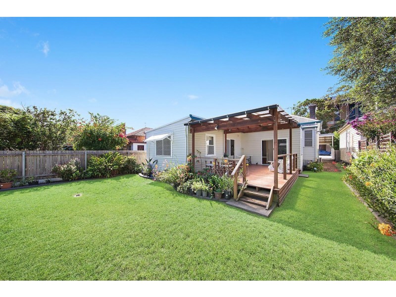 5 Veda Street, Hamilton NSW 2303