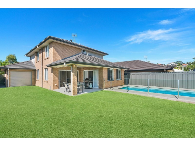 17 Tuckeroo Circuit, Adamstown NSW 2289
