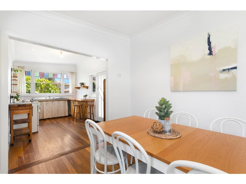 19 Pembroke Street, Stockton NSW 2295