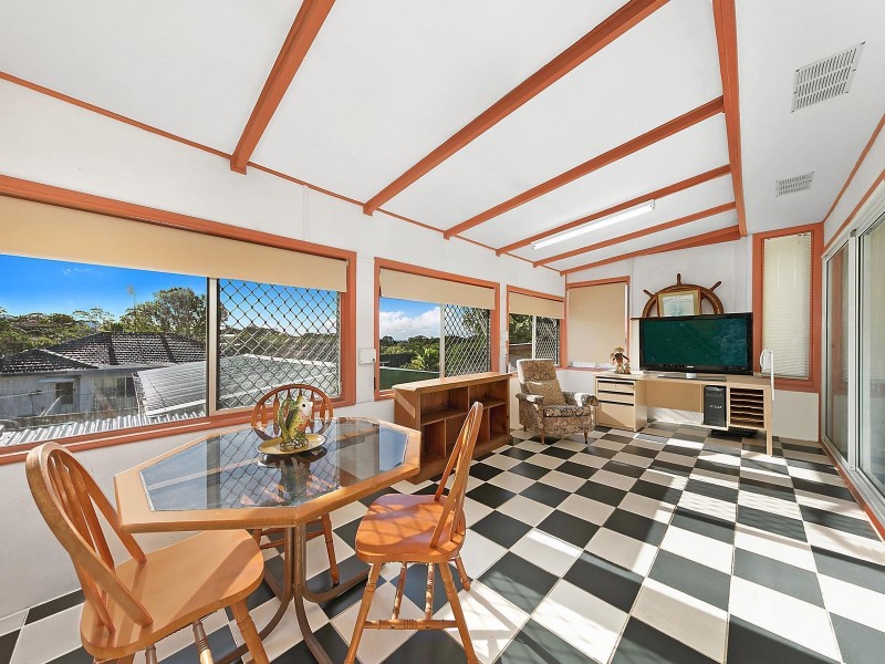 6 Cedar Crescent, Merewether Heights NSW 2291