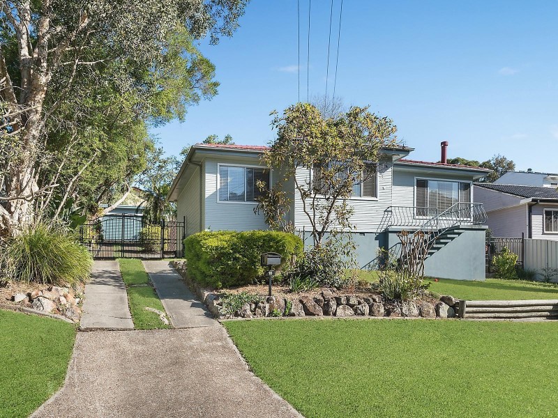 16 Charles Street, Tingira Heights NSW 2290