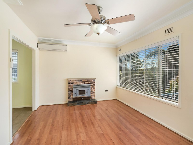 16 Charles Street, Tingira Heights NSW 2290