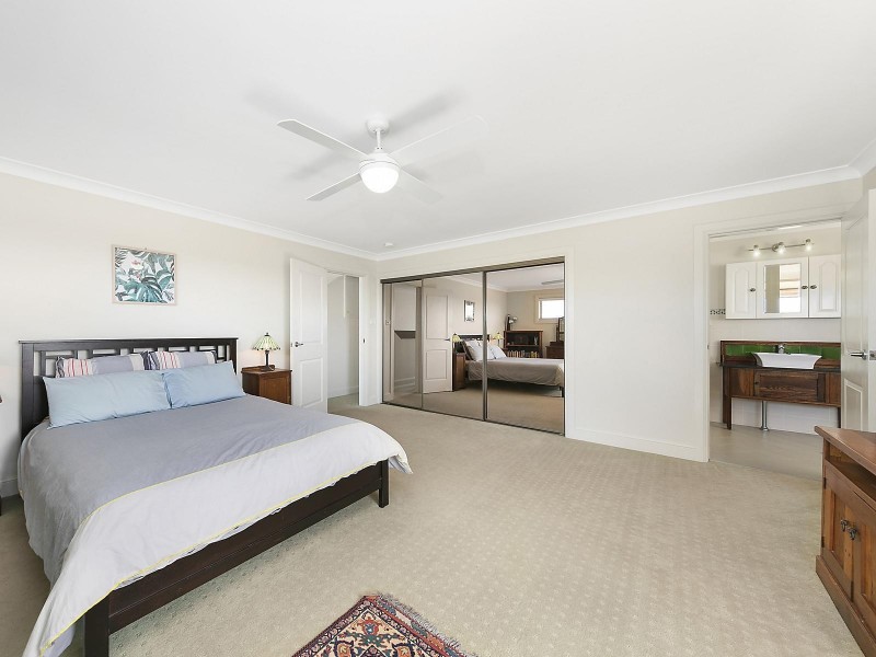 142 Lockyer Street, Adamstown NSW 2289