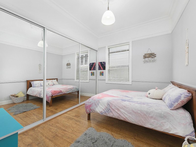 142 Lockyer Street, Adamstown NSW 2289