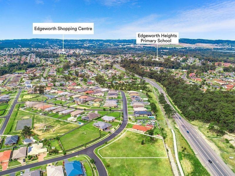 39 Cleveland Street, Cameron Park NSW 2285