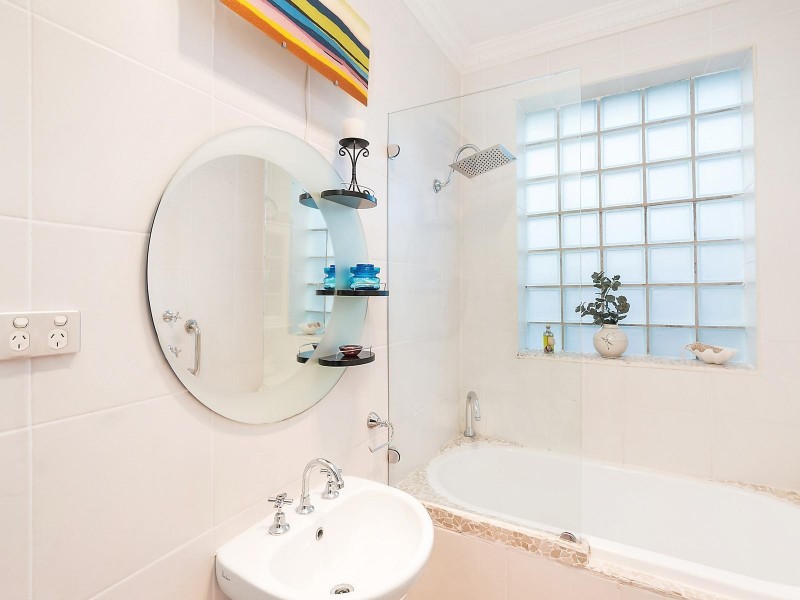 1/135 Teralba Road, Adamstown NSW 2289