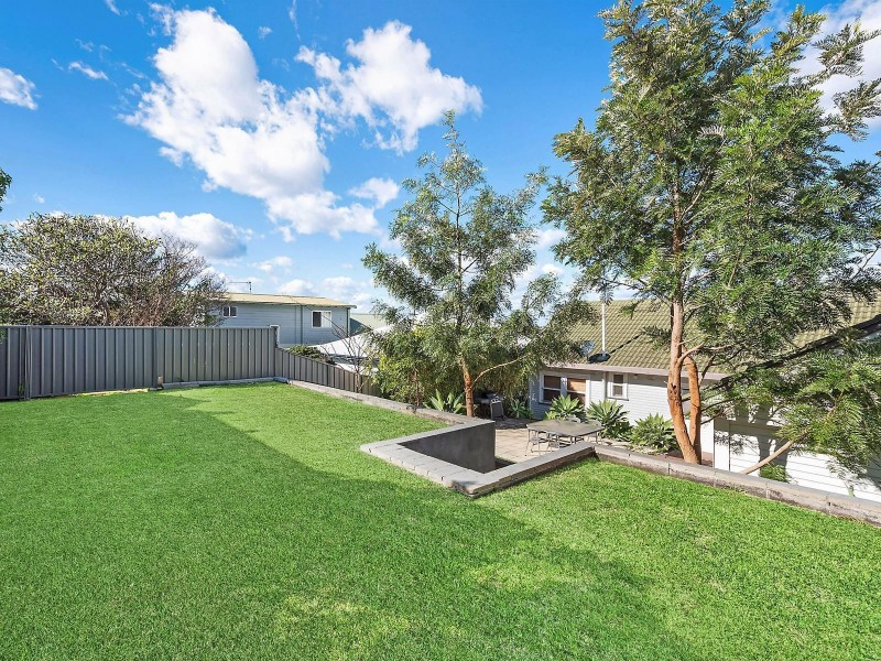 20 Kempster Road, Merewether NSW 2291