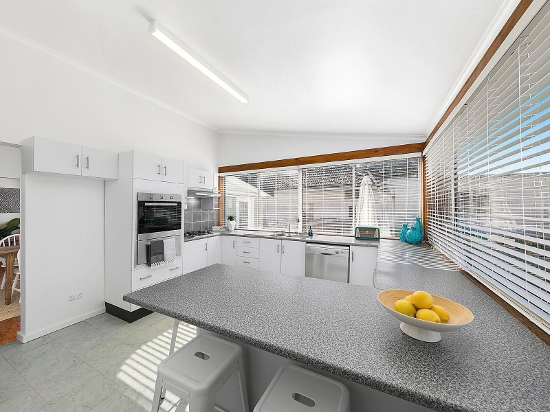 17 Fellowes Street, Merewether NSW 2291
