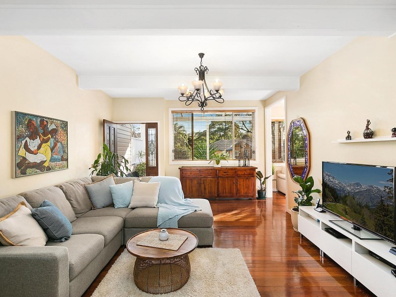 35 Bershire Avenue, Merewether Heights NSW 2291