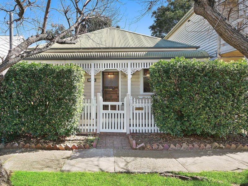 14 Devon Street, Hamilton NSW 2303