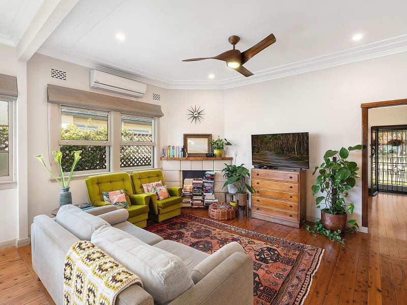 122 Lockyer Street, Adamstown NSW 2289