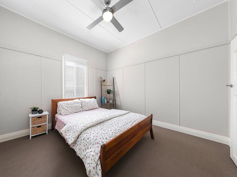 12 Edden Street, Adamstown NSW 2289