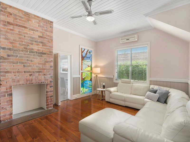 128 Brunker Road, Adamstown NSW 2289