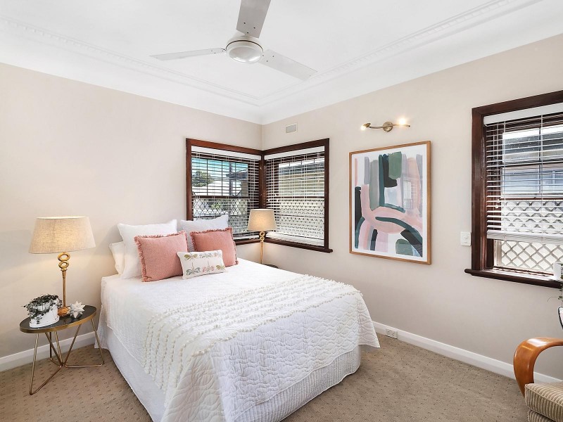 27 Sixth Street, Adamstown NSW 2289