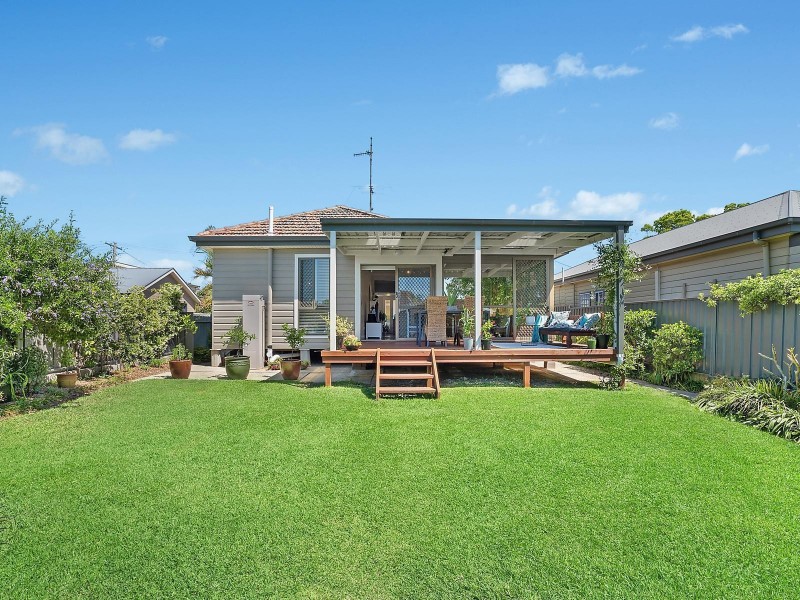 27 Sixth Street, Adamstown NSW 2289