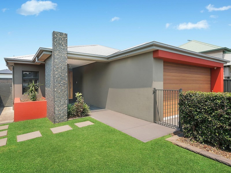 35 Wood Street, Adamstown NSW 2289