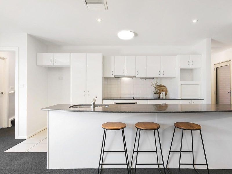 3/126 Tyrrell Street, The Hill NSW 2300