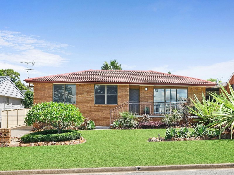 14 Walsh Street, Rutherford NSW 2320