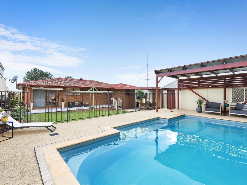 14 Walsh Street, Rutherford NSW 2320