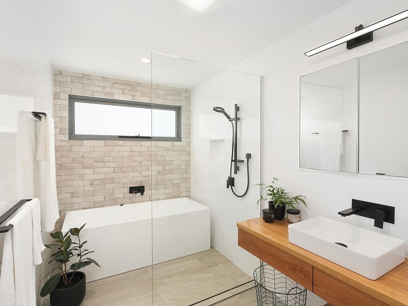 2 Eighth Street, Adamstown NSW 2289