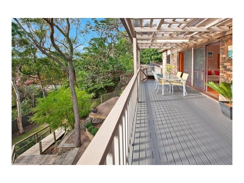 18 Hobart Place, Illawong NSW 2234