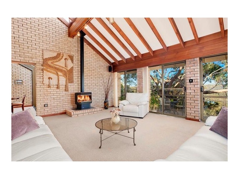 23 Redman Avenue, Illawong NSW 2234