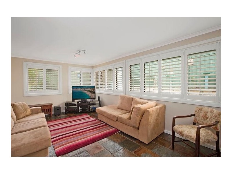 21 Hobart Place, Illawong NSW 2234