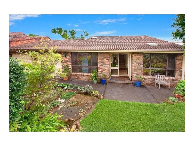 4 Bampton Avenue, Illawong NSW 2234