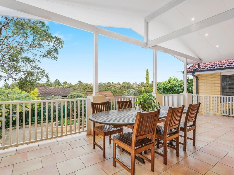 18 Mariner Road, Illawong NSW 2234