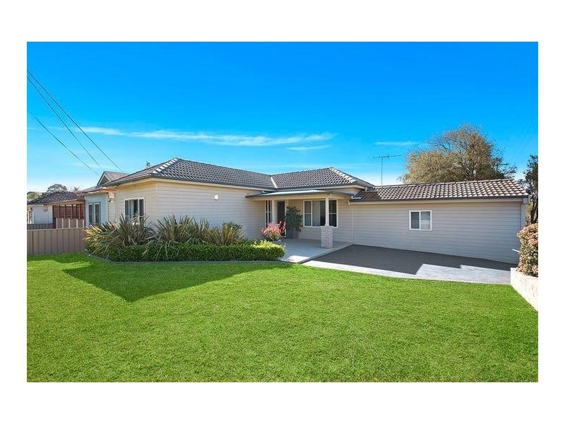27 Taloma Street, Picnic Point NSW 2213