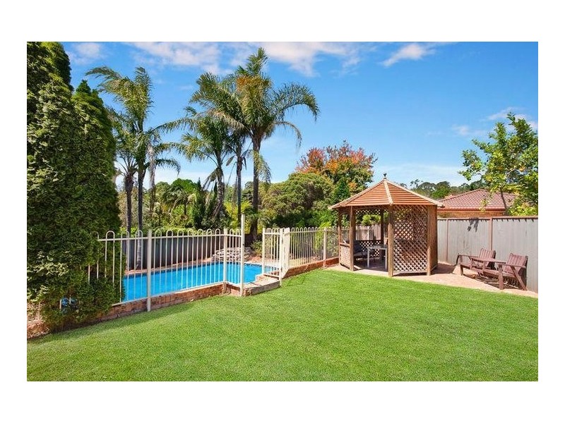 52 Old Ferry Road, Illawong NSW 2234