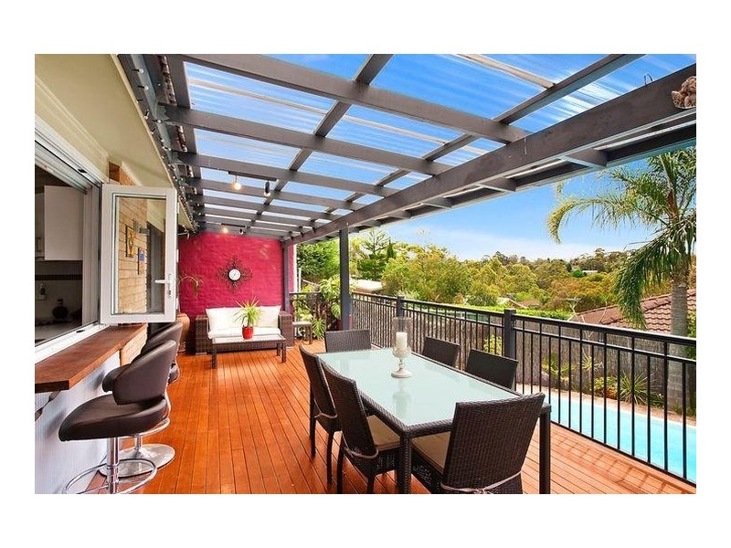 103 Blaxland Drive, Illawong NSW 2234