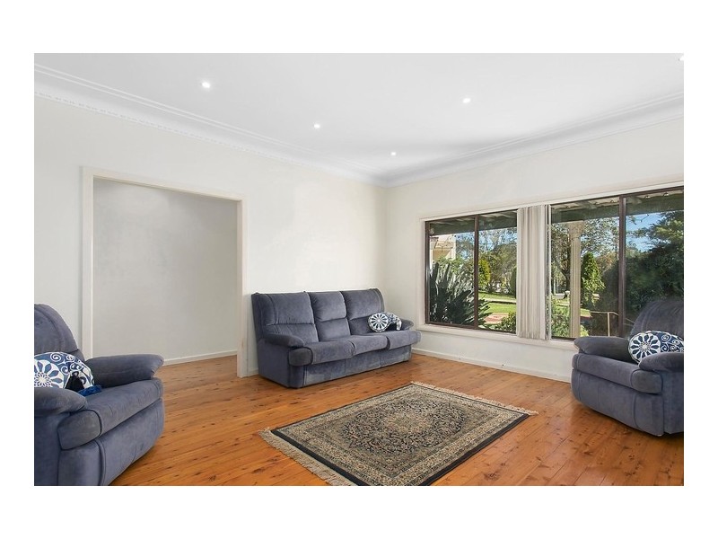 16 Shirley Avenue, Roselands NSW 2196