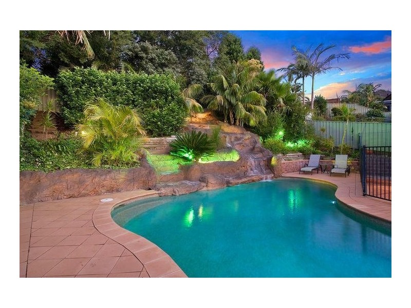 15 Llanberis Drive, Menai NSW 2234