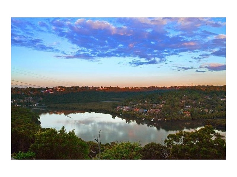 2 Hector Street, Illawong NSW 2234