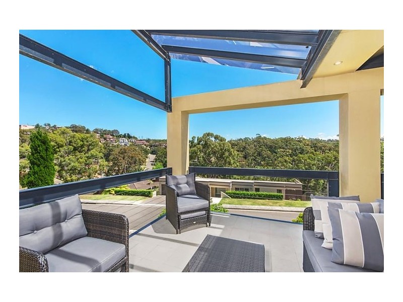 33 Burley Close, Illawong NSW 2234