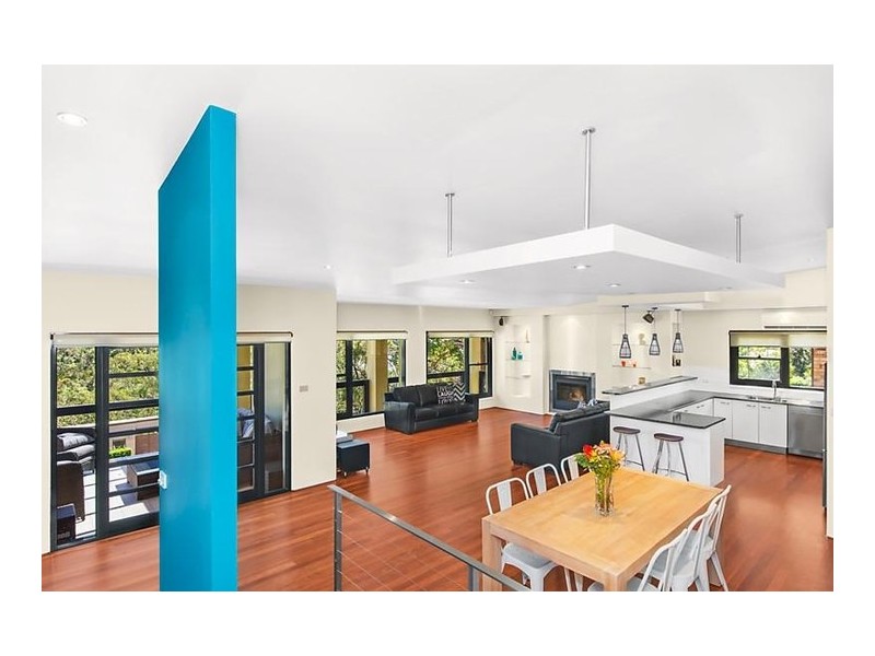 33 Burley Close, Illawong NSW 2234