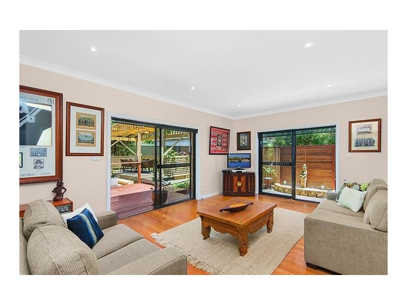 8 Neil Street, Bundeena NSW 2230