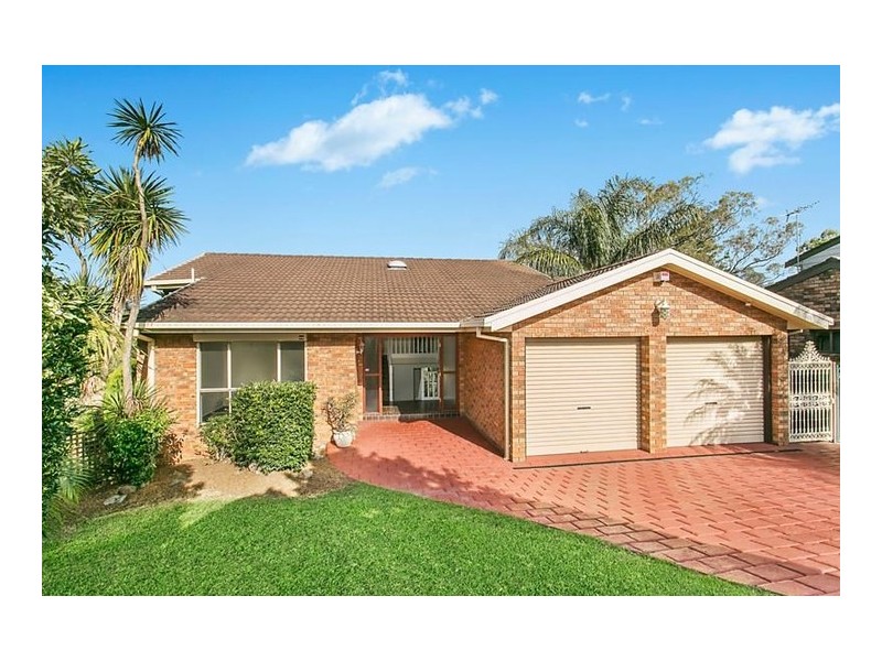 7 Stow Place, Illawong NSW 2234