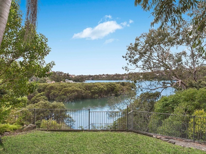 16 Fowler Road, Illawong NSW 2234