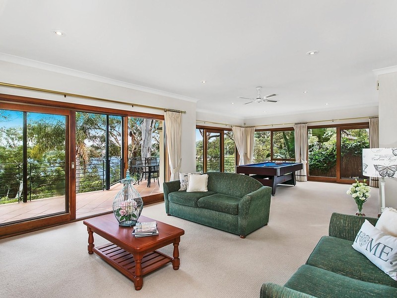 16 Fowler Road, Illawong NSW 2234