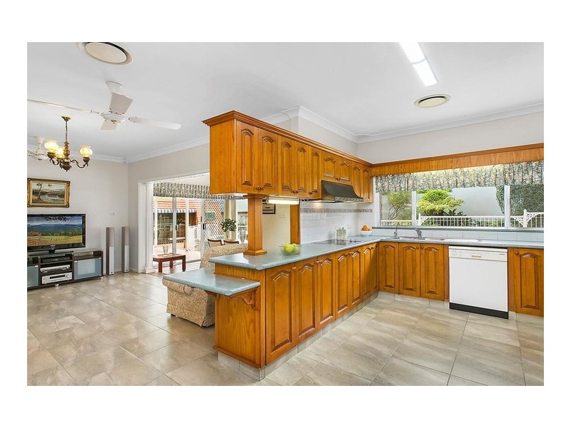 4 Trevalsa Place, Burraneer NSW 2230