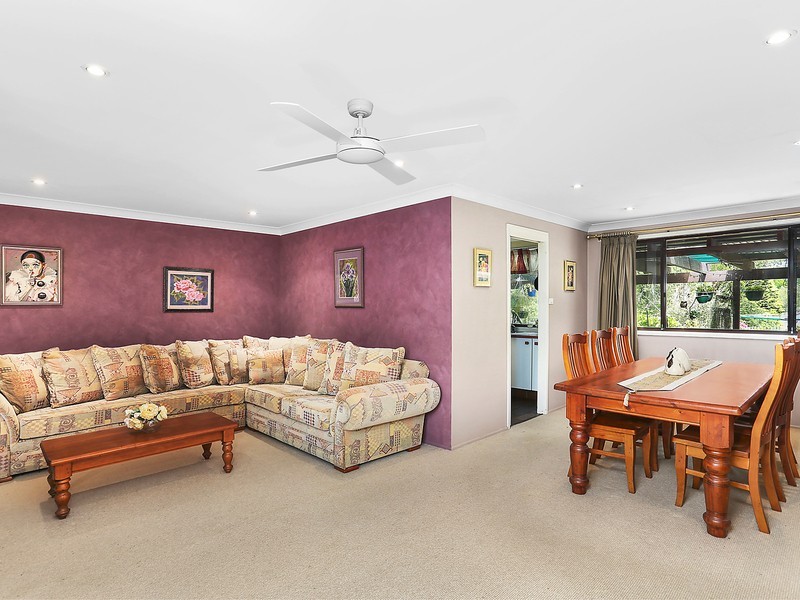 26 Drysdale Avenue, Picnic Point NSW 2213