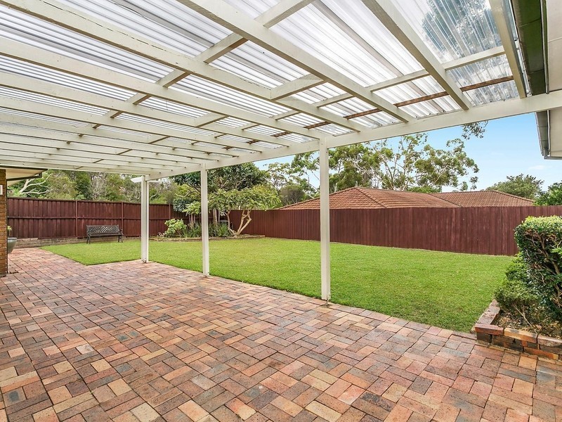 5 Black Close, Illawong NSW 2234